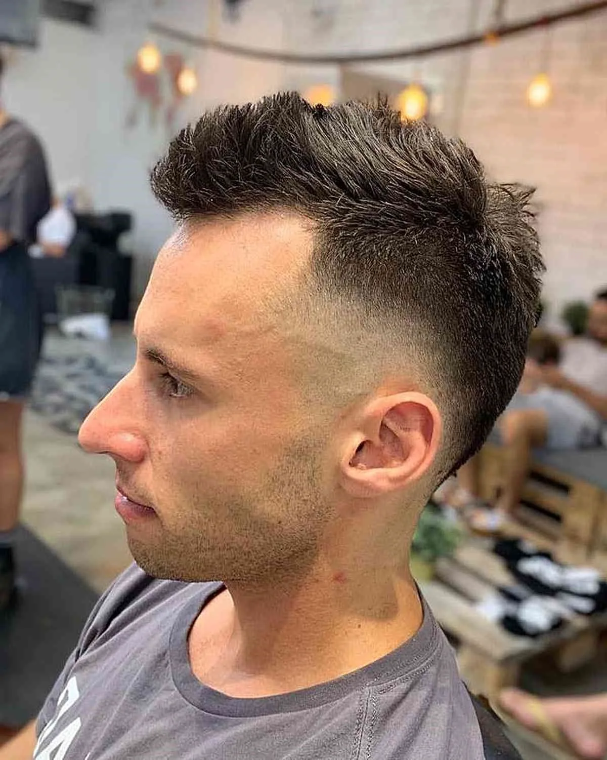 Mohawk corto cepillado
