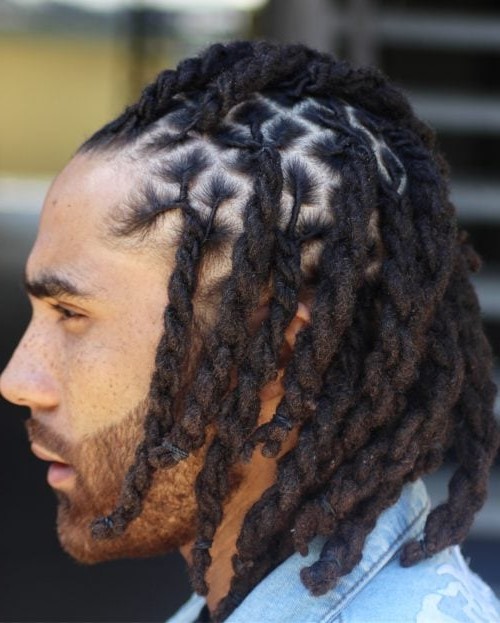 Rastas trenzadas con barba