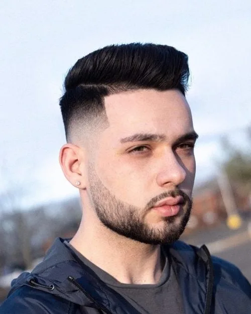 Raya lateral con barba para caballeros