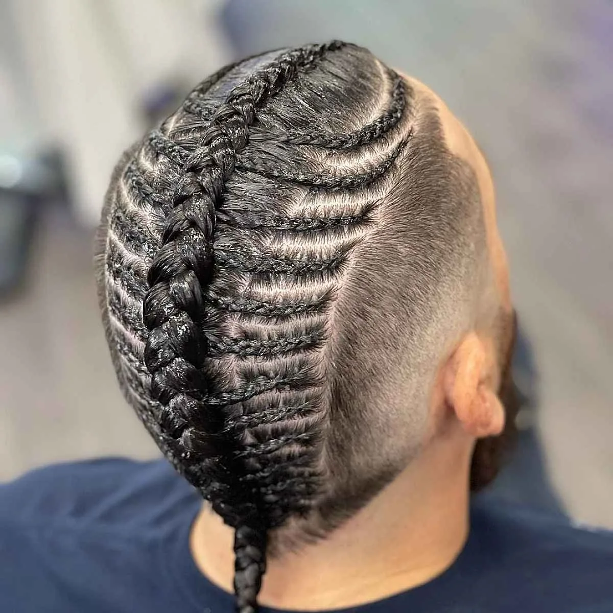 Trenza mohawk falsa con desvanecimiento repentino